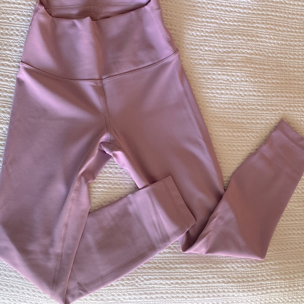 Lululemon Align size 6 Wisteria Purple